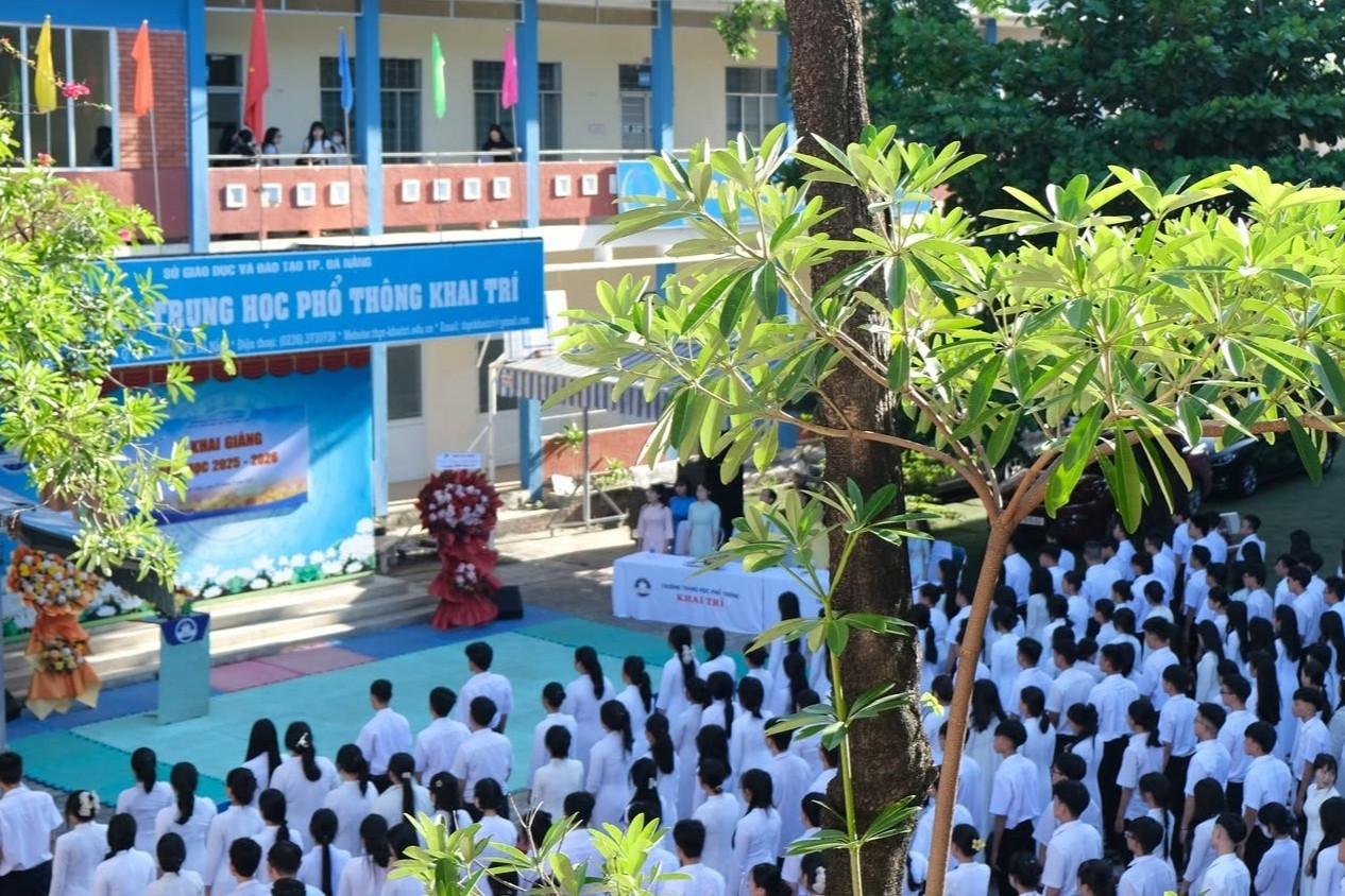 thpt-khai-tri.jpg