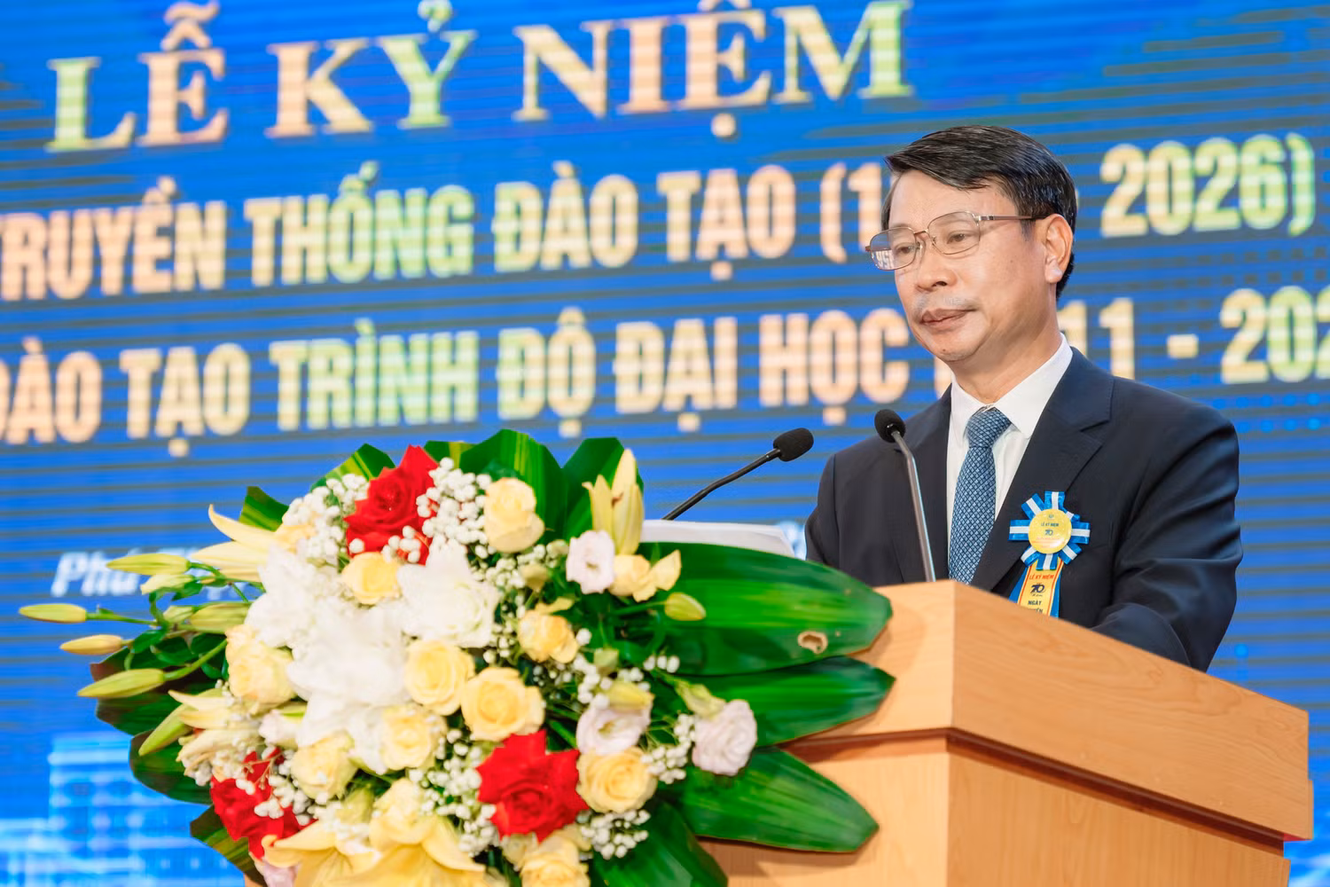 beo00040.jpg