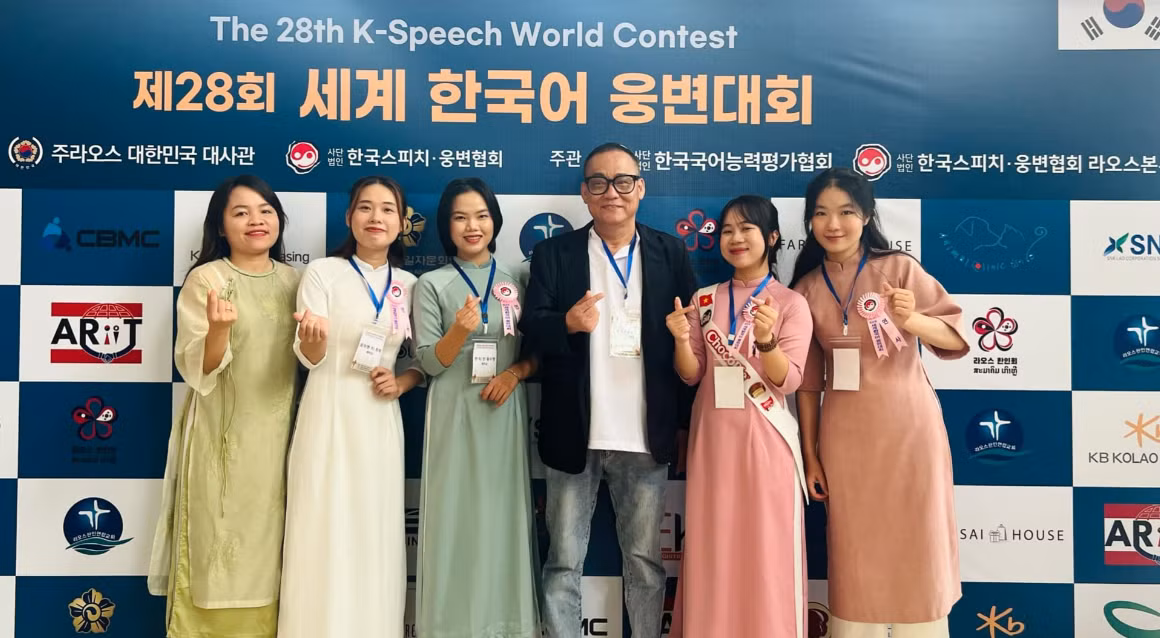 Sinh viên Trường Đại học Đông Á giành giải Nhất hùng biện tiếng Hàn thế giới K-Speech lần thứ 28. Ảnh: NTCC.