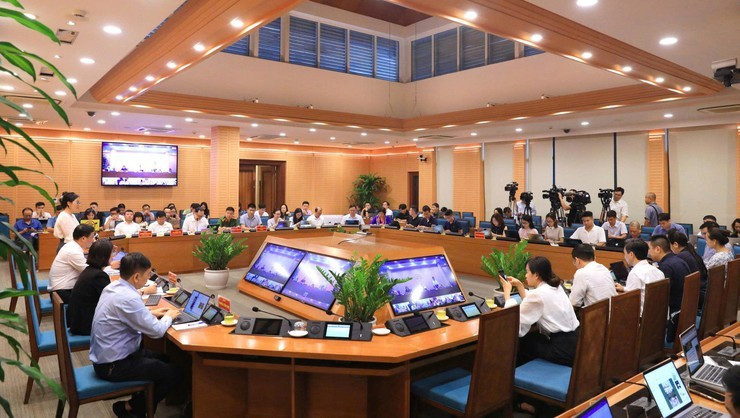 Quang cảnh buổi họp báo. Ảnh: UBND Thành phố Hà Nội.