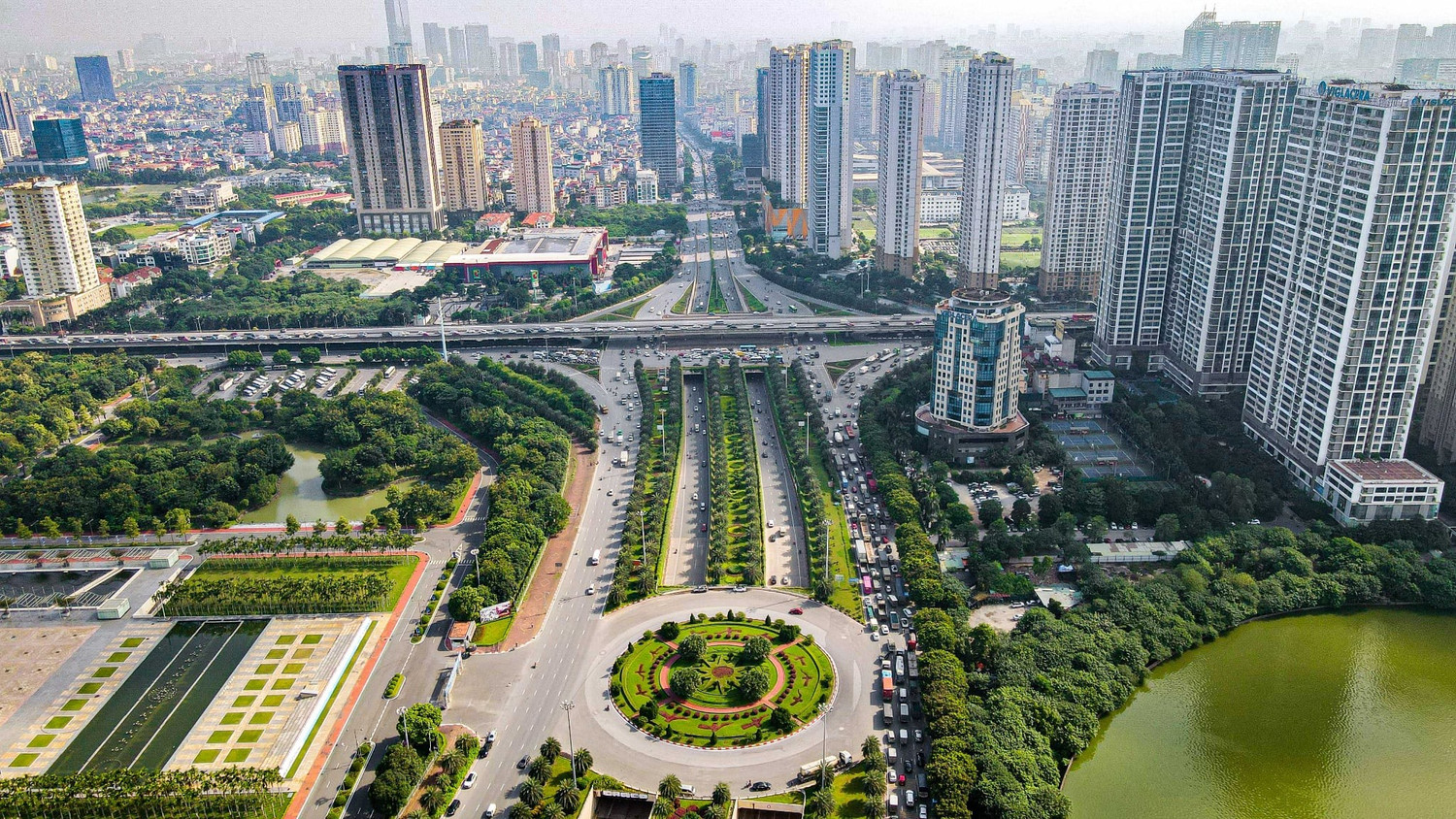 bab84e4a-7f98-42b9-a536-980c6f04ed7c.jpg