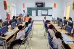 Thầy giáo vùng cao "thắp lửa" đam mê môn Tin học cho học sinh dân tộc thiểu số Pa Cô