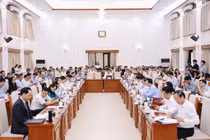 Bộ GDĐT trao các quyết định về công tác cán bộ đối với một số cơ sở GDĐH, GDNN trực thuộc Bộ
