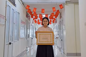 Hành trình chinh phục học bổng thạc sĩ của nữ sinh đam mê nghiên cứu địa hóa môi trường