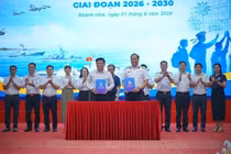 Trường Đại học Điện lực và Lữ đoàn 162 phối hợp, bồi dưỡng lý tưởng, tình yêu nước cho thế hệ trẻ