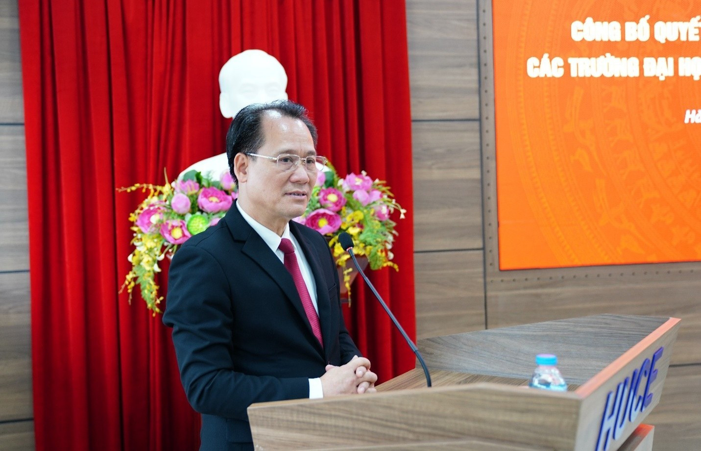 hoi-nghi-3-6264.jpg