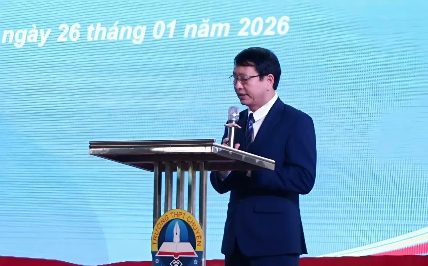 ong-chien.jpg