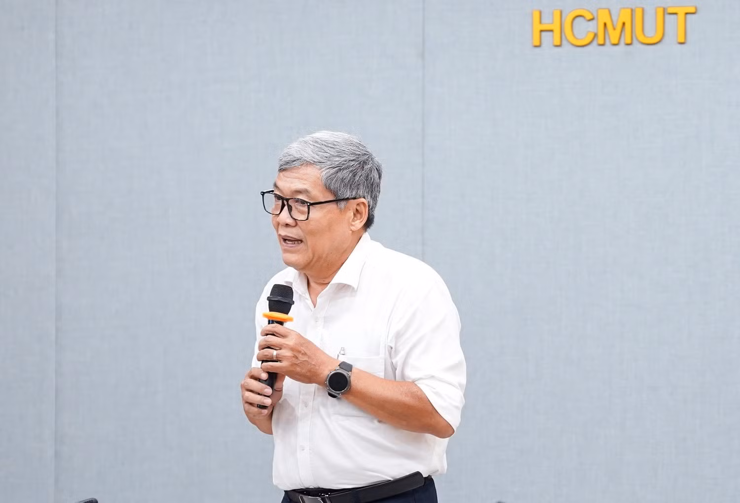 thay-phuc.jpg