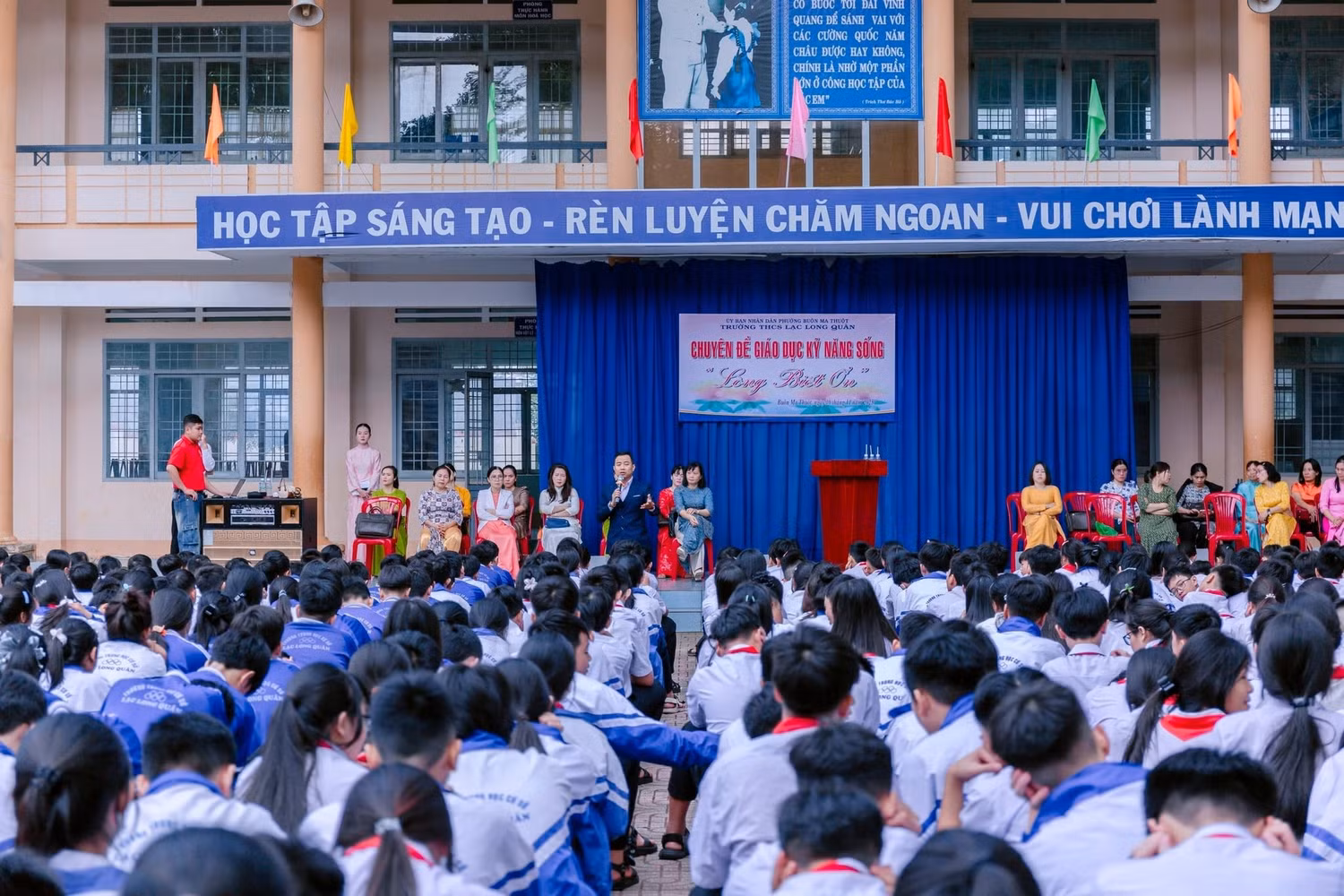 hoc-sinh-dak-lak.jpg