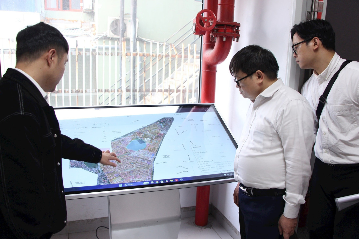 Mô hình "Bản sao số" giúp phường dễ dàng hơn trong việc quản lý đất đai, trật tự xây dựng, hạ tầng kỹ thuật, giao thông.