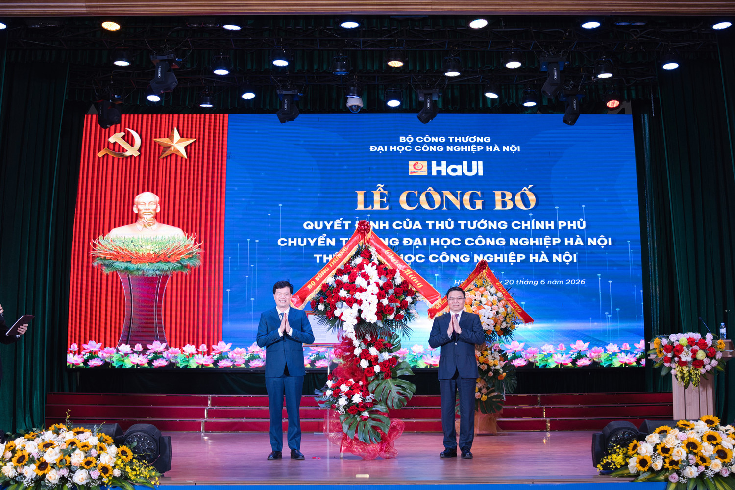 hvq06459.jpg