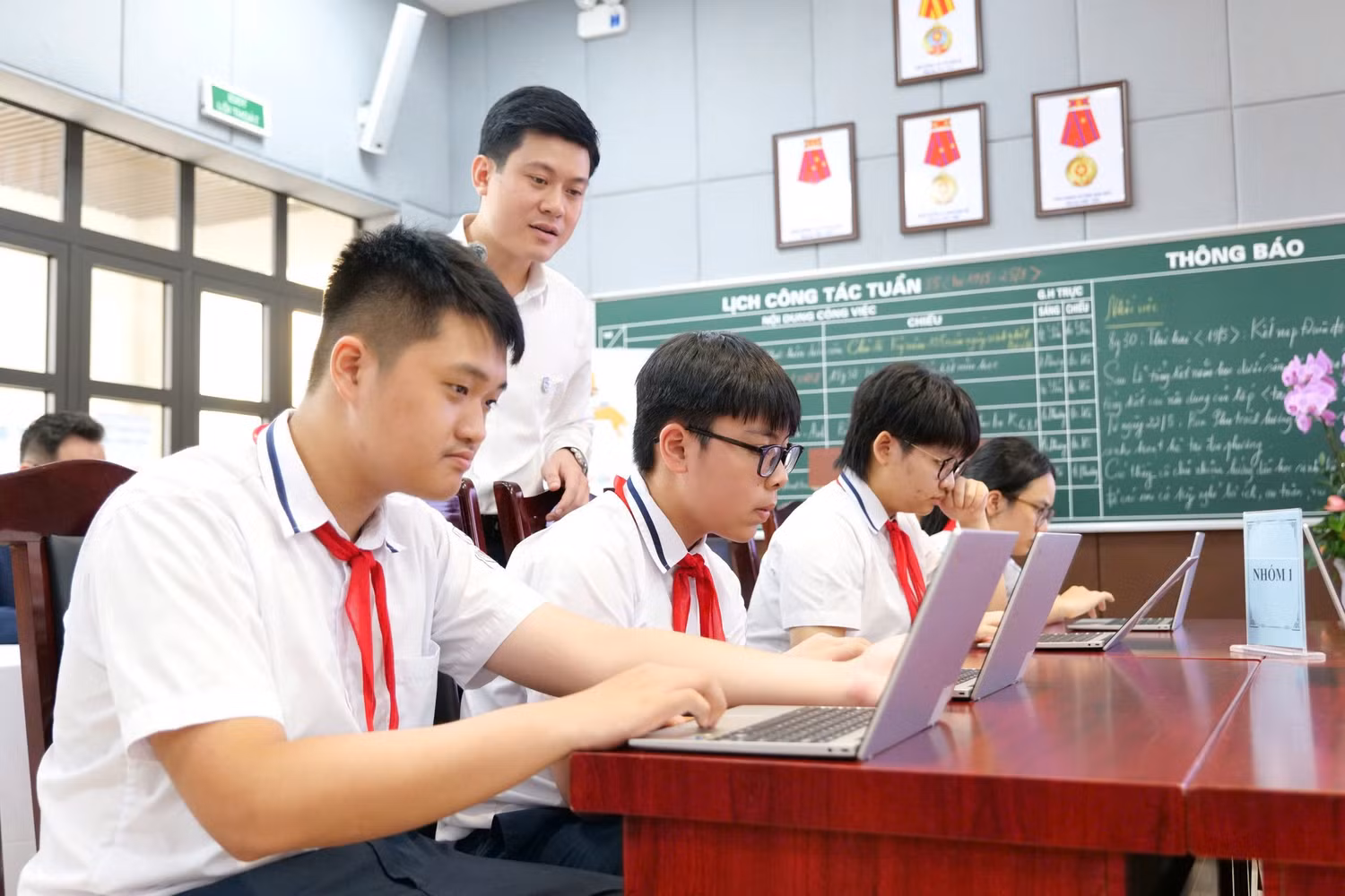 lop-hoc-gg-thcs-giang-vo-2.jpg