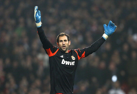 Diego Lopez sẵn sàng cạnh tranh vị trí với Casillas.