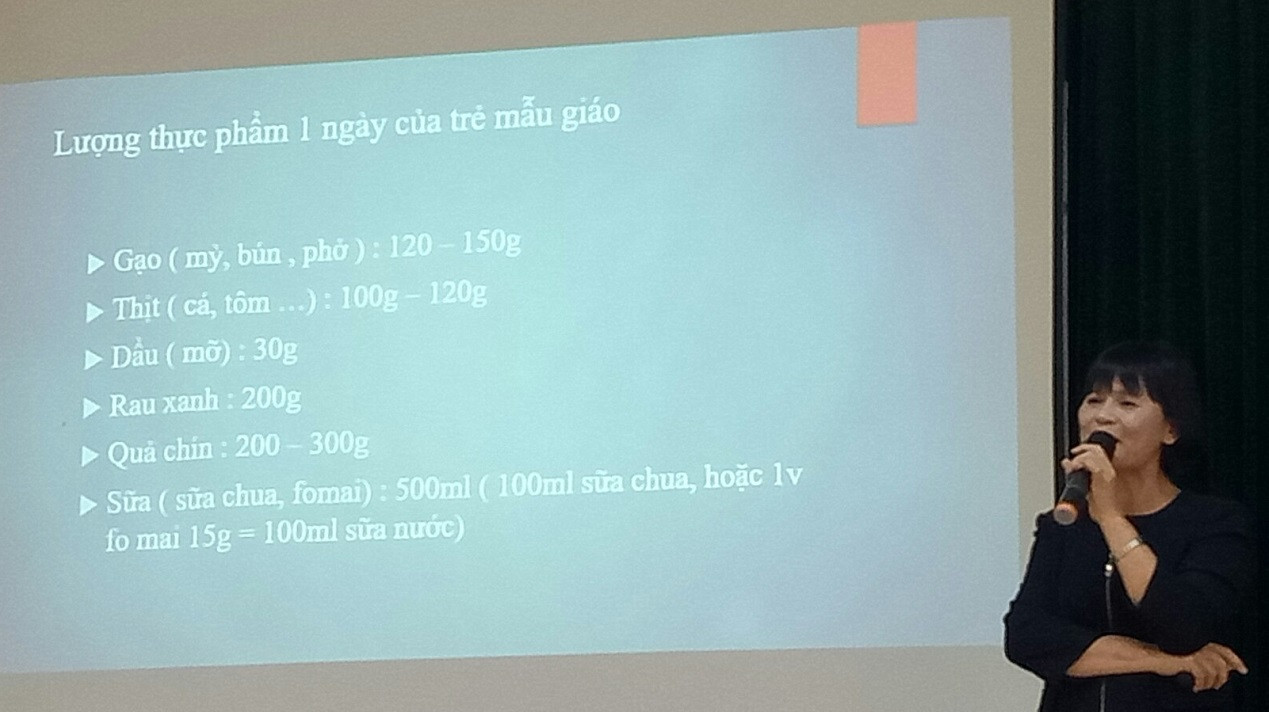 Trẻ cần được chăm sóc khoa học ngay từ những năm tháng đầu đời, để đảm bảo có một cơ thể khỏe mạnh, đầy đủ trí lực cho cả một chặng đường dài.