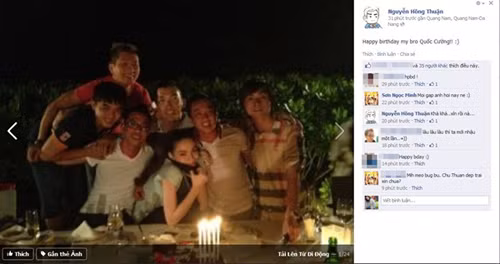 Bức ảnh trong buổi party sinh nhật Cường Đôla được đăng tải trên Facebook cá nhân của nhạc sỹ Nguyễn Hồng Thuận (Theo Kênh 14)