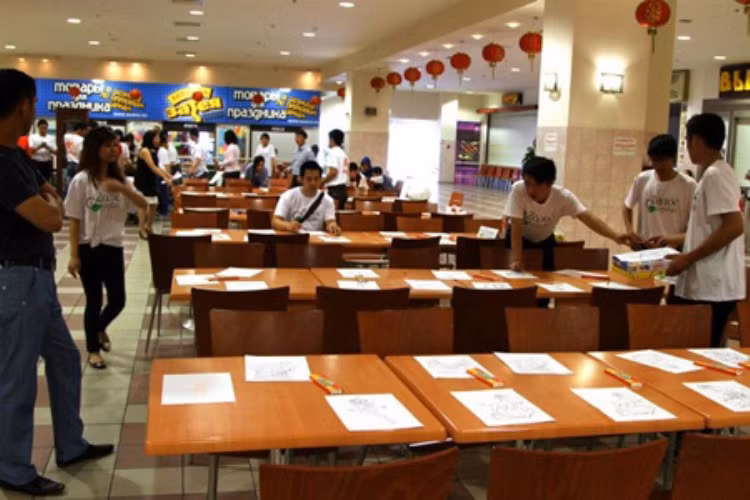 Chuẩn bị cho các “cây cọ nhí” thi vẽ Chuẩn bị cho các “cây cọ nhí” thi vẽ