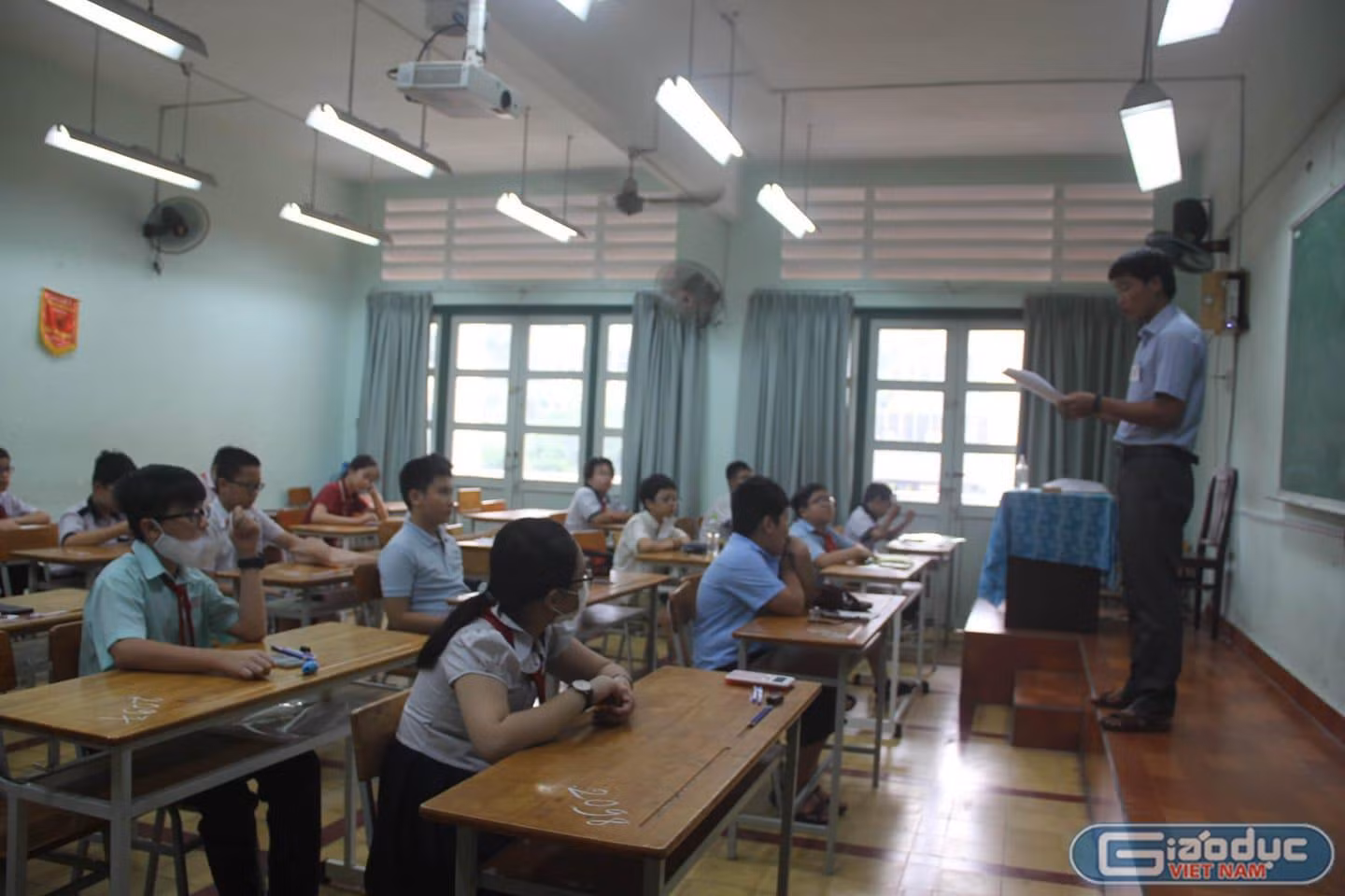 Thí sinh dự thi kỳ thi tuyển sinh vào lớp 10 (ảnh minh họa: P.L)