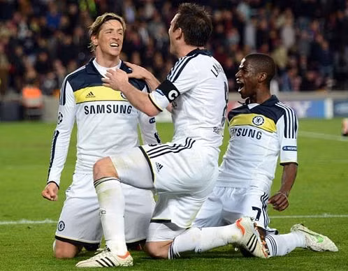 Torres và các đồng đội đang giúp ông chủ Abramovich giảm bớt gánh nặng tài chính Torres và các đồng đội đang giúp ông chủ Abramovich giảm bớt gánh nặng tài chính