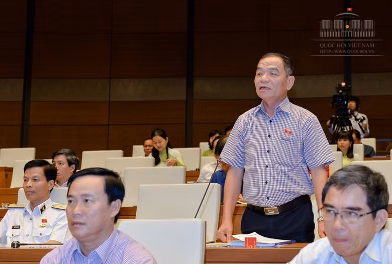 Cán bộ cấp cao mà sa ngã về kinh tế, đạo đức thì giữ làm gì? ảnh 2