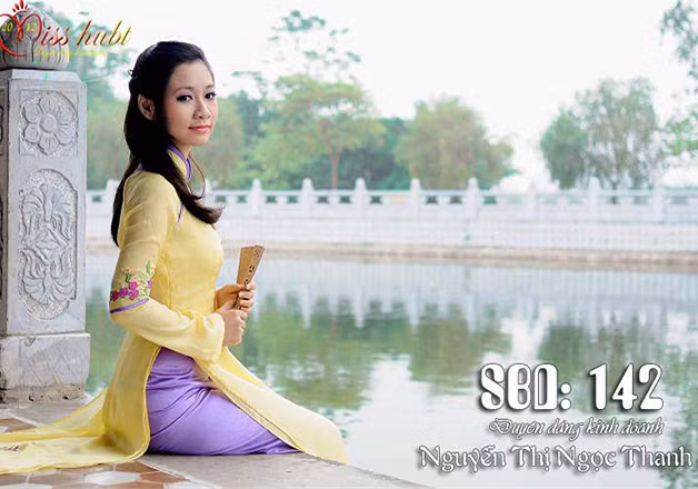 Tham gia cuộc thi, các thí sinh đã cùng nhau tham gia các hoạt động xã hội như hiến máu tình nguyện, thăm và tặng quà trẻ em thiệt thòi ở làng trẻ hòa bình. >> HOTGIRL KHẢ NGÂN, BẢO TRÂN KHIẾN SAO HÀN PHẢI GHEN TỊ >> Ngôi sao Missteen Thảo My khiến cộng đồng mạng "nổi sóng" >> MISS CUXI VIỆT HUÊ KHOE DÁNG XINH >> Hotgirl Linh Hàn gợi cảm đón mùa đông về >> Nữ sinh Học viện Hành chính hóa thân thành thôn nữ xinh đẹp >> HOA KHÔI SINH VIÊN YÊU KIỀU BÊN "NGỰA SẮT" >> Vẻ đẹp căng tràn của Hoa khôi Missteen Diễm Trang >>Những mỹ nhân từng học tại trường "nhà giàu" RMIT >> Phát sốt vì 4 nữ giáo viên xinh đẹp >>Midu, Hà Min, Linh Hàn đọ dáng "nóng bỏng"