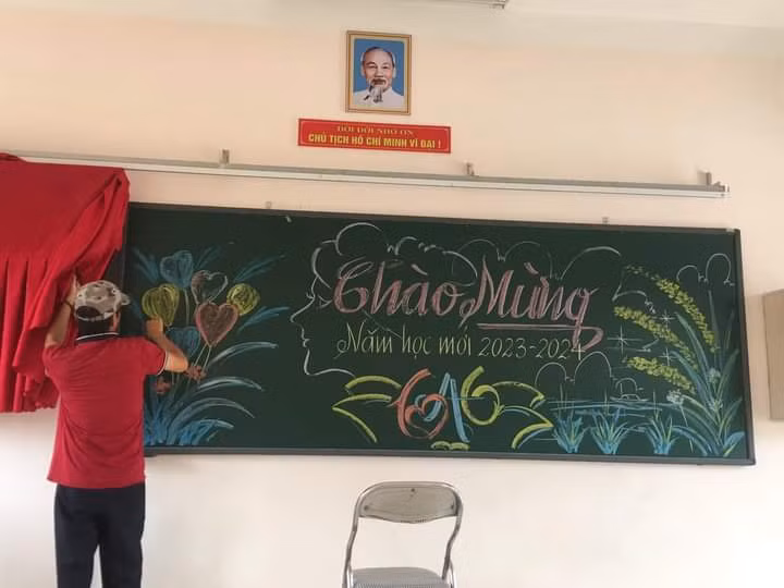 Trường Trung học cơ sở Bắc Kạn (thành phố Bắc Kạn) đón năm học mới. Ảnh: NVCC. Trường Trung học cơ sở Bắc Kạn (thành phố Bắc Kạn) đón năm học mới. Ảnh: NVCC.