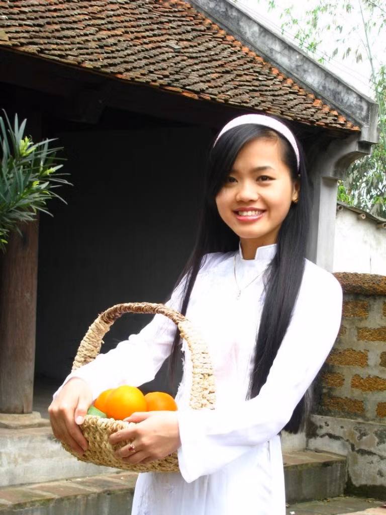 Câu nói tâm đắc:" Hôm qua là quá khứ, ngày mai là tương lai, chỉ có hôm nay là hiện tại, là món quà mà cuộc sống ban tặng cho chúng ta, hãy sống thật chậm vì cuộc sống rất ngắn ngủi.Chờ đợi là một phần tất yếu của cuộc sống" Câu nói tâm đắc:" Hôm qua là quá khứ, ngày mai là tương lai, chỉ có hôm nay là hiện tại, là món quà mà cuộc sống ban tặng cho chúng ta, hãy sống thật chậm vì cuộc sống rất ngắn ngủi.Chờ đợi là một phần tất yếu của cuộc sống"