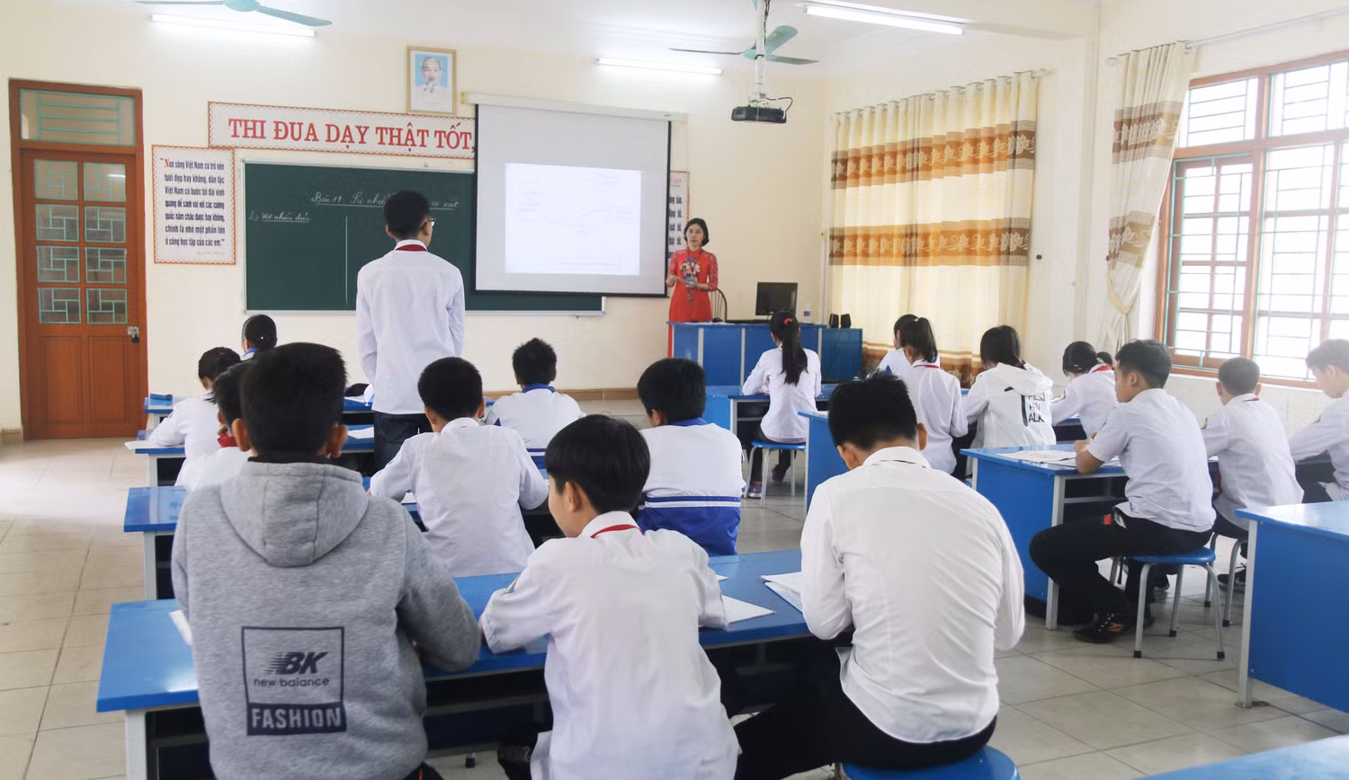 Cô giáo Nguyễn Hà Liễu được biết đến khi có duyên với việc bồi dưỡng học sinh giỏi (Ảnh: CTV) Cô giáo Nguyễn Hà Liễu được biết đến khi có duyên với việc bồi dưỡng học sinh giỏi (Ảnh: CTV)