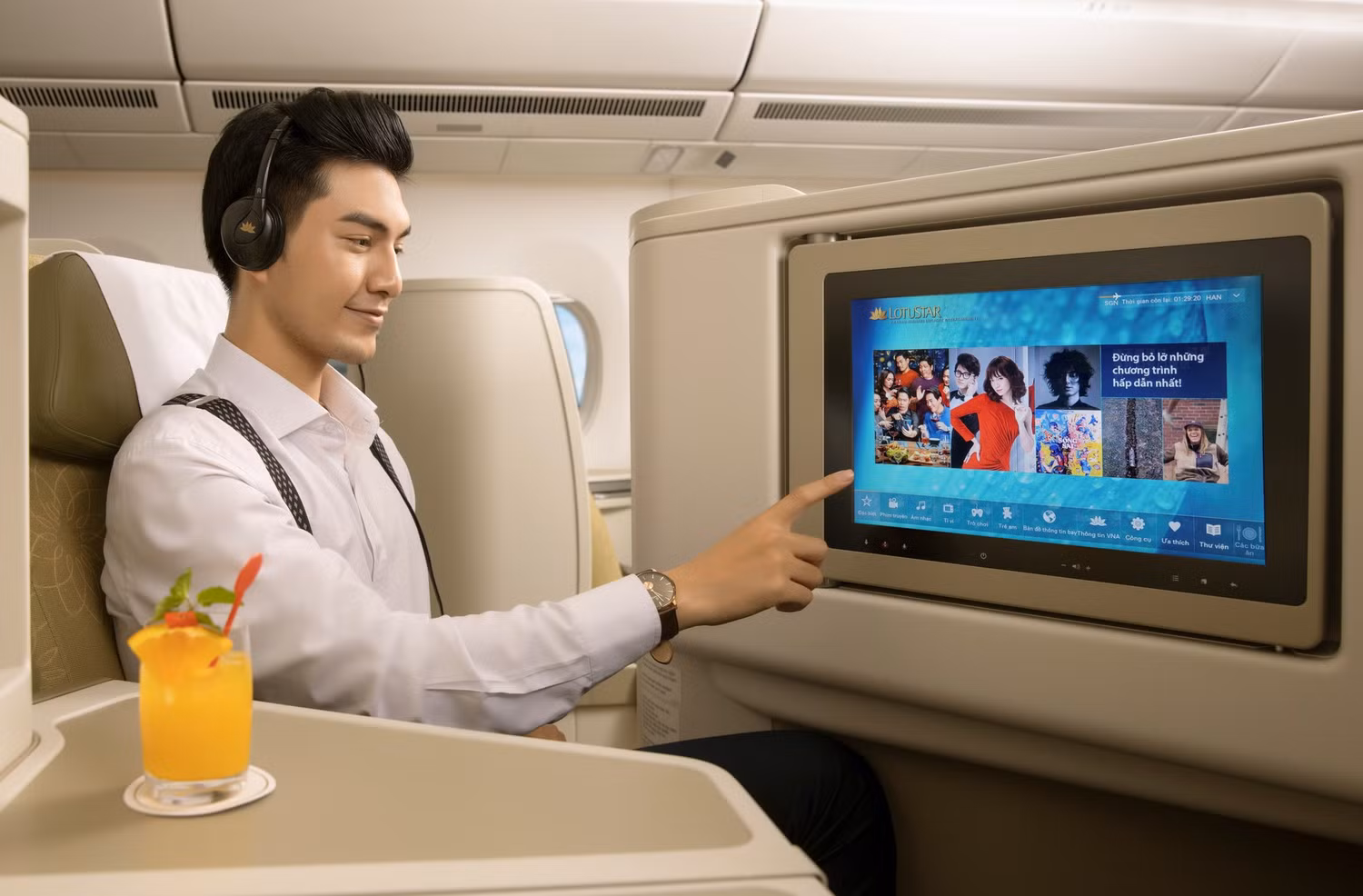 Ảnh 4. Chiến dịch của Vietnam Airlines nhằm đáp ứng nhu cầu của thị trường mới bằng công nghệ tiên tiến và cách tiếp cận cá nhân hóa..jpeg