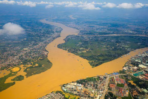 Đất Nước
