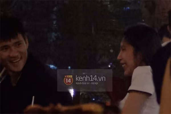 Cặp đôi đang có khoảng thời gian rất hạnh phúc bên nhau