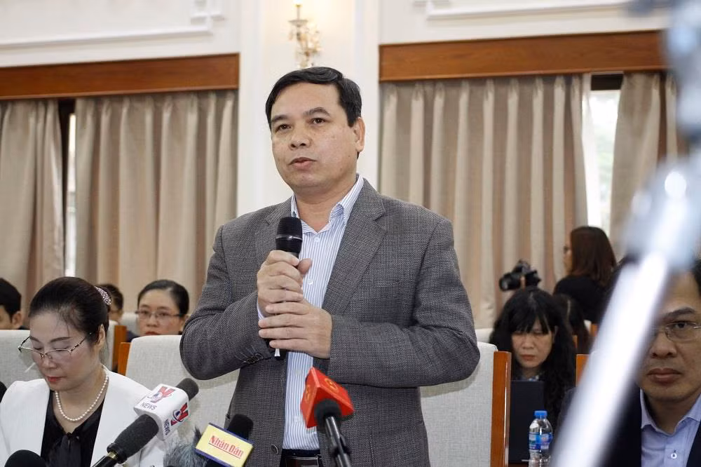 Ông Hoàng Đức Minh – Cục trưởng Cục Nhà giáo và Cán bộ quản lý giáo dục (ảnh Trinh Phúc). Ông Hoàng Đức Minh – Cục trưởng Cục Nhà giáo và Cán bộ quản lý giáo dục (ảnh Trinh Phúc).