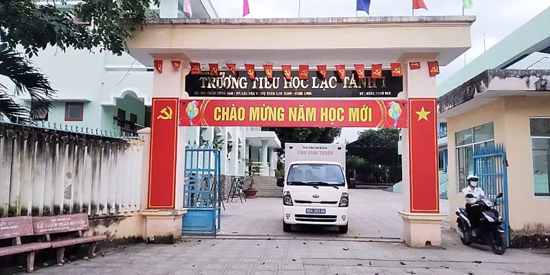 LacTanh1-08-800x400.jpg