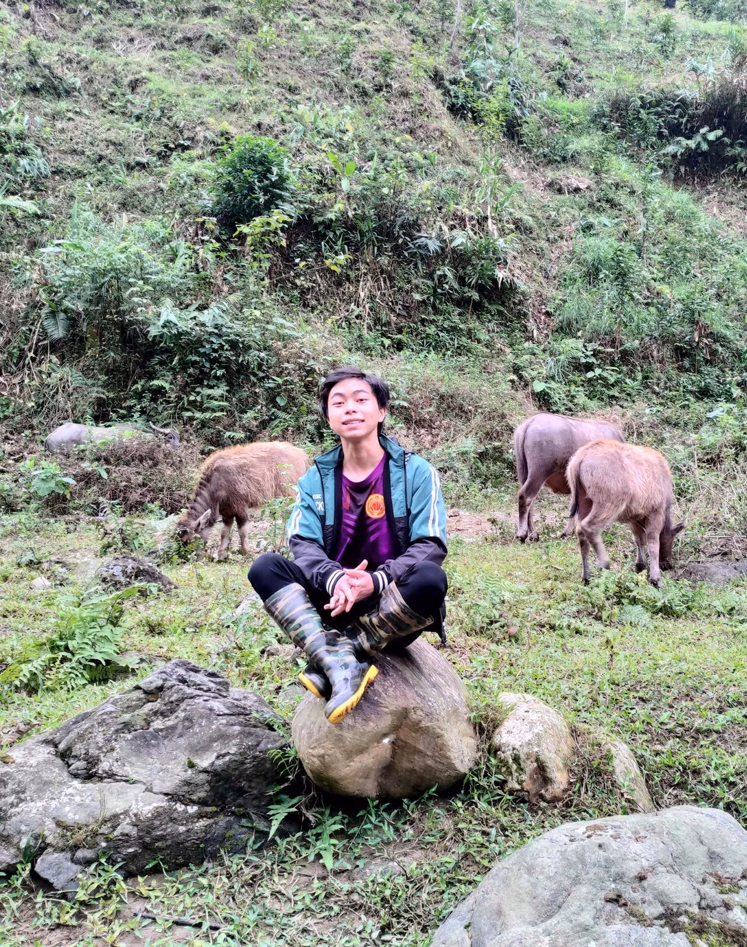 Vừ A Du ở quê nhà (ảnh: NVCC)