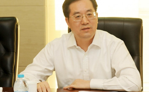 Ông Đinh Tiết Tường được cho là đã được bổ nhiệm Chánh văn phòng Tổng bí thư, vai trò thư ký riêng cho ông Tập Cận Bình. Ông Đinh Tiết Tường được cho là đã được bổ nhiệm Chánh văn phòng Tổng bí thư, vai trò thư ký riêng cho ông Tập Cận Bình.