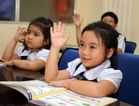 Phụ huynh "cãi nhau" vì con không được giao bài về nhà ảnh 2