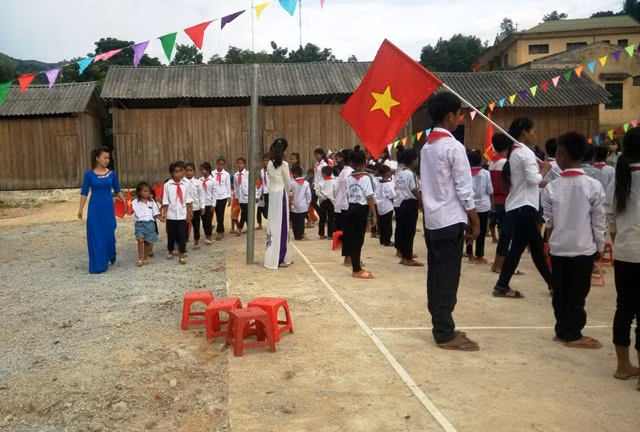 Lễ đón học sinh lớp 1.
