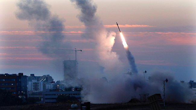 Xung đột tại Dải Gaza đang ngày càng trở nên ác liệt Xung đột tại Dải Gaza đang ngày càng trở nên ác liệt