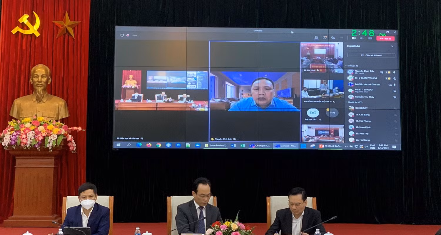 Đại diện các đại học, trường đại học chia sẻ tại Hội nghị trực tuyến tuyển sinh cao đẳng ngành Giáo dục Mầm non, tuyển sinh đại học năm 2022. (Ảnh: Hoài Ân) Đại diện các đại học, trường đại học chia sẻ tại Hội nghị trực tuyến tuyển sinh cao đẳng ngành Giáo dục Mầm non, tuyển sinh đại học năm 2022. (Ảnh: Hoài Ân)