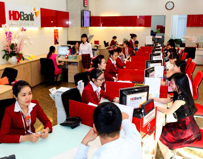 Trên tiềm lực tài chính vững mạnh, HDBank thường xuyên triển khai nhiều chương trình, hoạt động nhằm tiếp sức cho các đối tượng khách hàng
