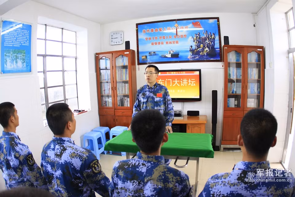 Quân Trung Quốc chốt giữ Đá Tư Nghĩa sinh hoạt chính trị