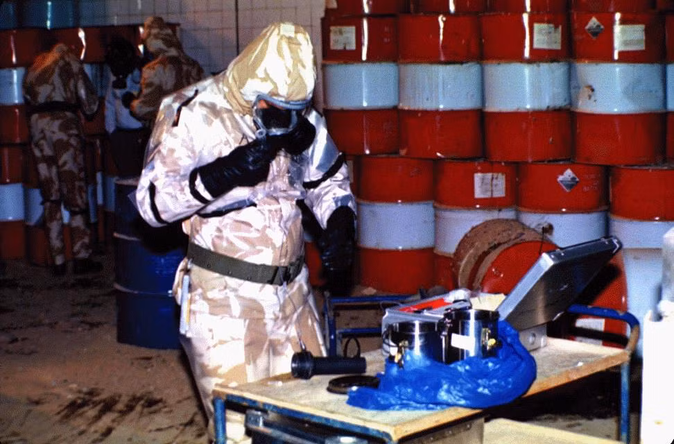 Có tới hơn 1.300 tấn vũ khí hóa học Syria cần được tiêu hủy. Có tới hơn 1.300 tấn vũ khí hóa học Syria cần được tiêu hủy.