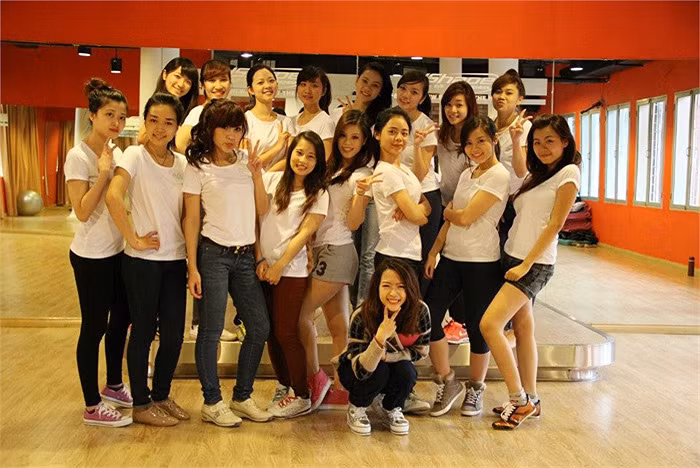 >> Ngôi sao Missteen Thảo My khiến cộng đồng mạng "nổi sóng" >> MISS CUXI VIỆT HUÊ KHOE DÁNG XINH >> Hotgirl Linh Hàn gợi cảm đón mùa đông về >> Nữ sinh Học viện Hành chính hóa thân thành thôn nữ xinh đẹp >> HOA KHÔI SINH VIÊN YÊU KIỀU BÊN "NGỰA SẮT" >> Vẻ đẹp căng tràn của Hoa khôi Missteen Diễm Trang >>Những mỹ nhân từng học tại trường "nhà giàu" RMIT >>Miss ĐH Sư phạm Hà Nội diện áo dài cực xinh >> Phát sốt vì 4 nữ giáo viên xinh đẹp >>Midu, Hà Min, Linh Hàn đọ dáng "nóng bỏng"