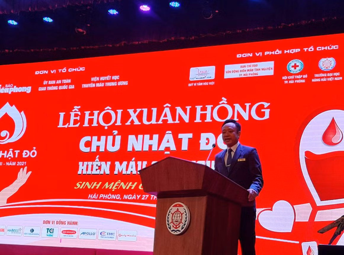 Phó giáo sư, Tiến sĩ Phạm Xuân Dương, Hiệu trưởng Đại học Hàng hải Việt Nam phát biểu tại chương trình (Ảnh: Lã Tiến)