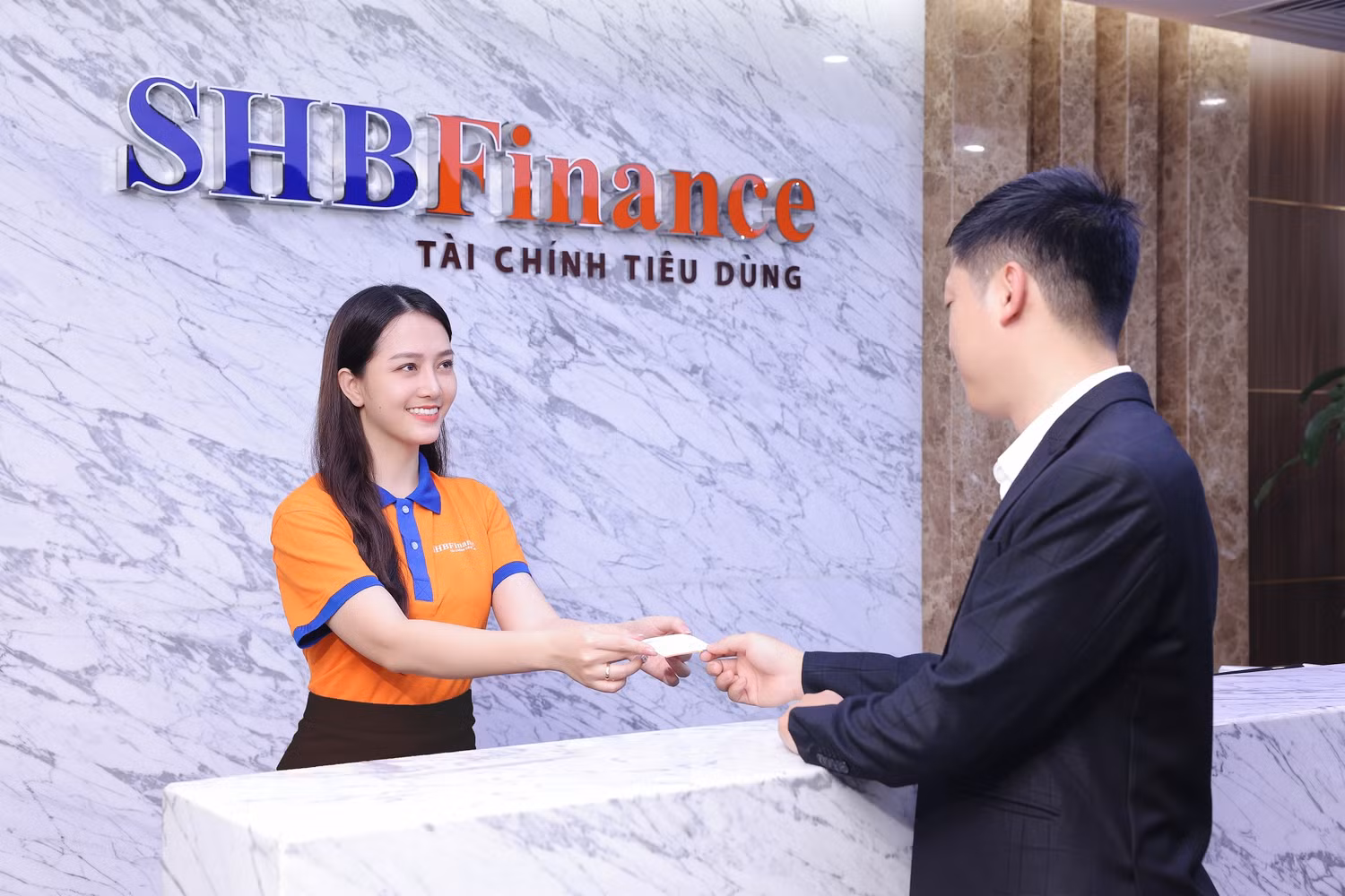 Hai bên sẽ tiếp tục chuyển nhượng 50% vốn còn lại tại SHBFinance sau 3 năm Hai bên sẽ tiếp tục chuyển nhượng 50% vốn còn lại tại SHBFinance sau 3 năm