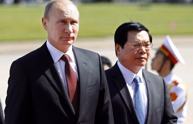 Itar-Tass hôm 12/11 đưa tin cho biết, Tổng thống Nga Vladimir Putin đã mời Chủ tịch nước Trương Tấn Sang thăm Nga trong thời gian tới.