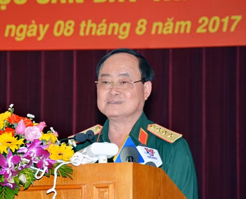 Thượng tướng Trần Đơn - Thứ trưởng Bộ Quốc phòng phát biểu tại hội nghị. Ảnh: Xuân Cường - Báo Quân đội nhân dân