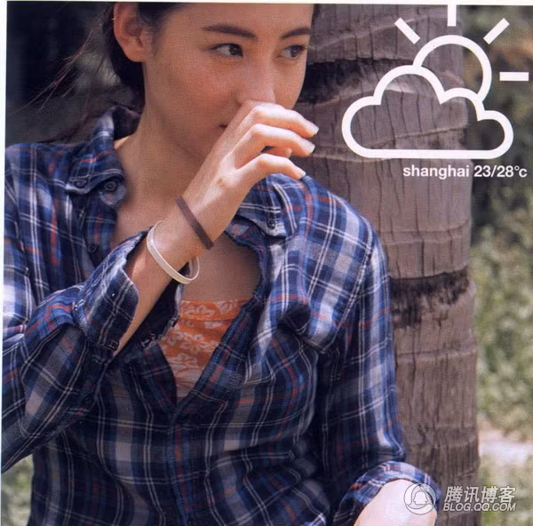 Cũng trong năm 1999, Trương Bá Chi được chọn đóng cặp cùng Nhậm Hiền Tề trong bộ phim Tinh nguyện, vai diễn này đã đem lại cho Trương Bá Chi giải Diễn viên mới xuất sắc nhất tại Giải thưởng Điện ảnh Hồng Kông lần thứ 19.