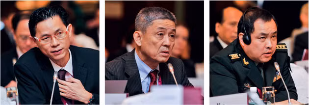 Triệu Hiểu Trác (bên phải), viên Đại tá từ Học viện Khoa học Quân sự Trung Quốc tham dự Đối thoại Shangri-la lên tiếng chụp mũ, vu cáo Việt Nam và Philippines. Ảnh: IISS. Triệu Hiểu Trác (bên phải), viên Đại tá từ Học viện Khoa học Quân sự Trung Quốc tham dự Đối thoại Shangri-la lên tiếng chụp mũ, vu cáo Việt Nam và Philippines. Ảnh: IISS.