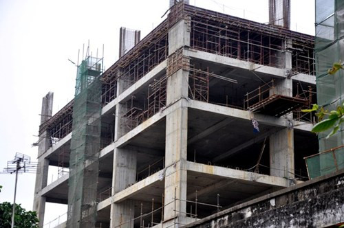 Điều khách hàng lo lắng lúc này là tiền họ đã đóng thực hiện dự án có "bốc hơi" cùng với sự "mất tích" của vị TGĐ Hồ Anh Thái?