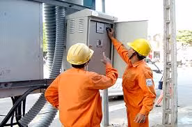 Phía sau cái vỗ vai dân của "nhà đèn": Này, tiền điện nhà anh sắp tăng đấy! ảnh 3